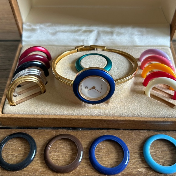 Vintage RARE 18k Gold Plated Gucci Italian Luxury Bracelet - Picture 3 of 4